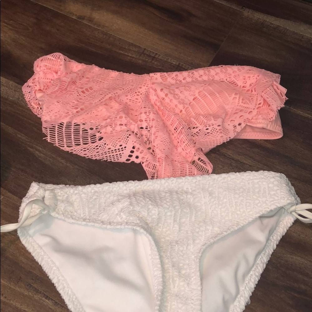 Bathing suit